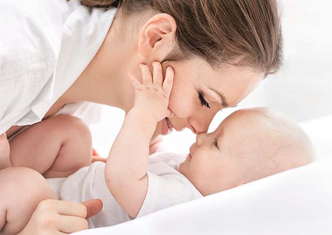 přirozený proces kojení, čaj pro podporu laktace, kojící čaj, bio čaj na podporu kojení